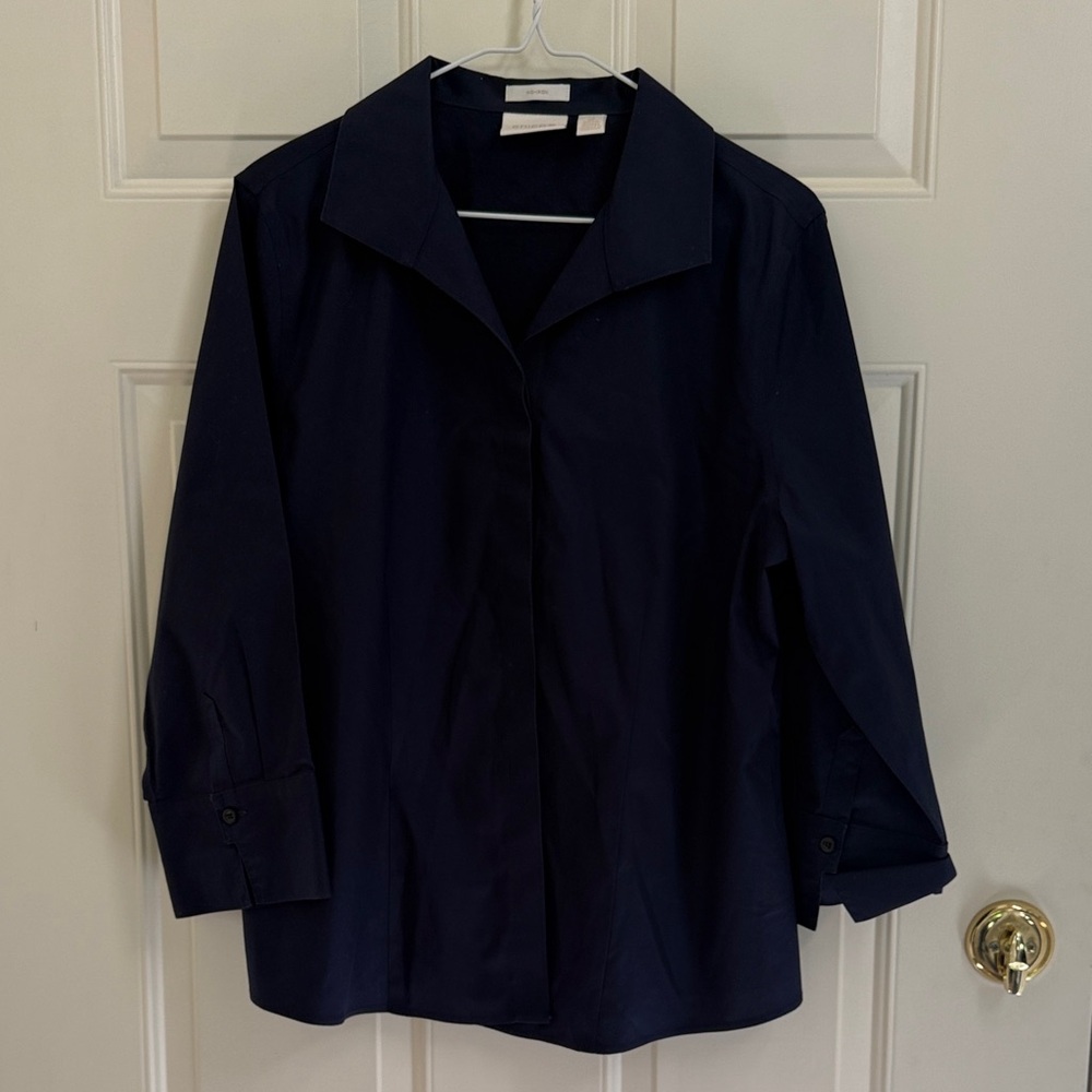 Chico’s no-iron cotton blouse with 3/4 sleeve, navy, sz 2; EUC